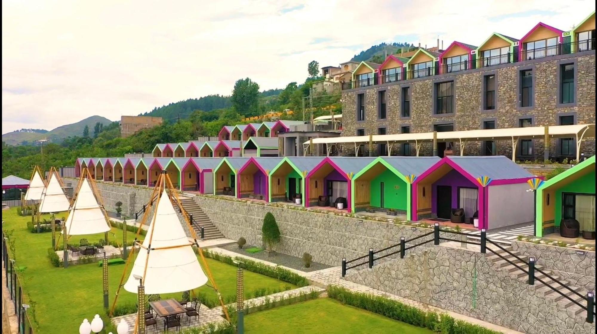 Iyi Luxury Inn Swat Saidu Sharif المظهر الخارجي الصورة